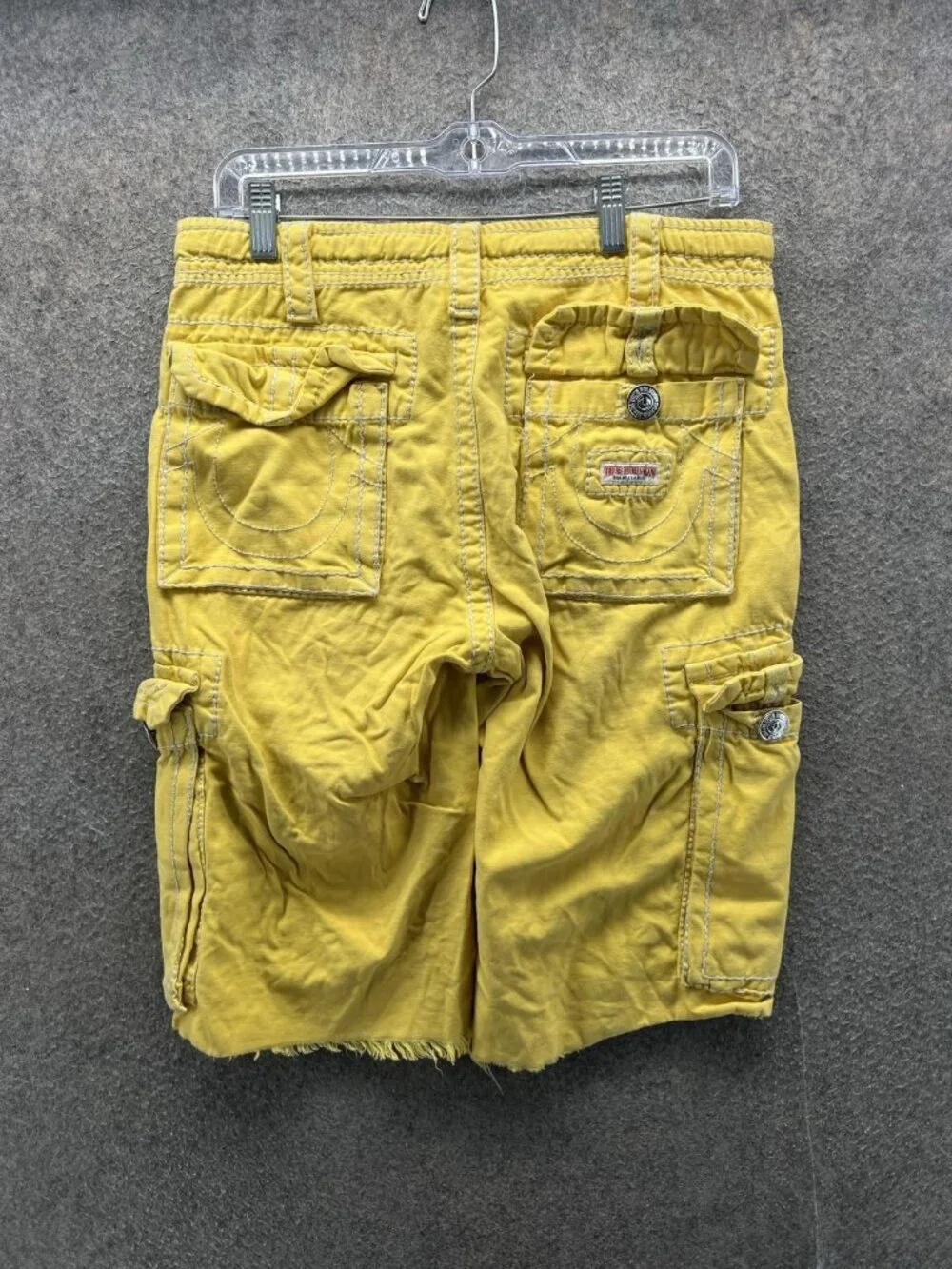 True Religion Shorts Mens 28 Yellow Cargo Drawstring Distressed Paratrooper Y2K